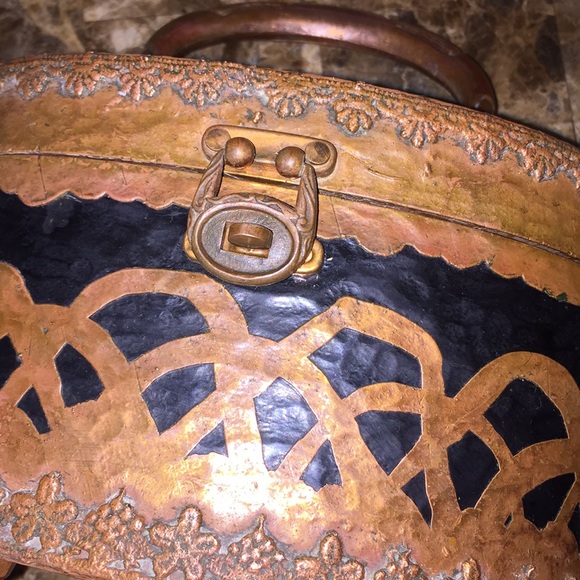 Antique /Rare 40’s Copper and Lucite Box Purse💋 - Picture 4 of 6